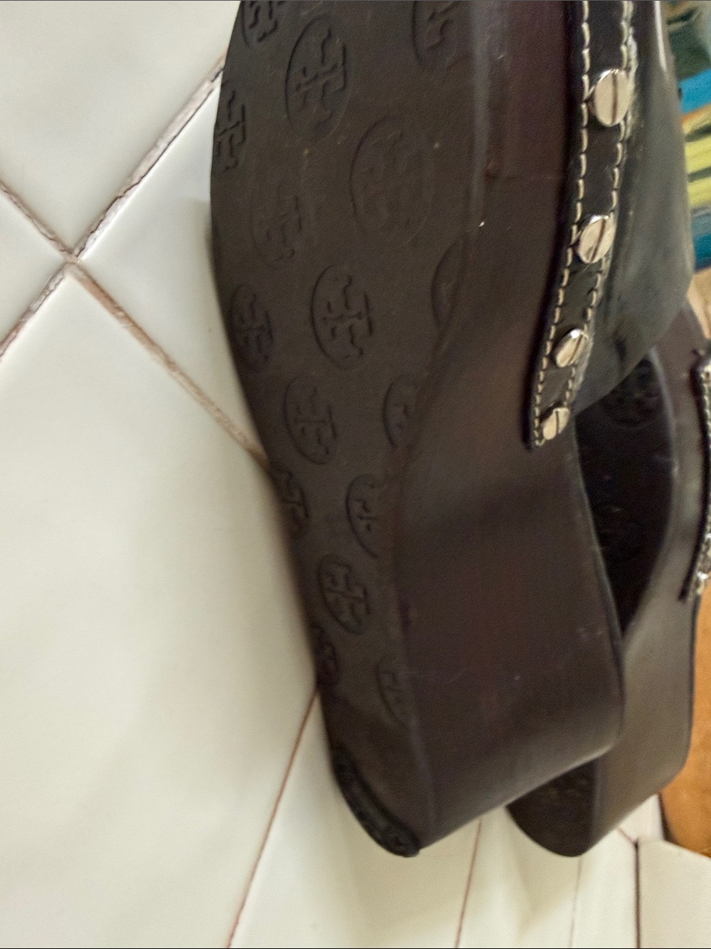 Tory Burch, size 7 black patent, leather mules, slides sandals open toe. - Picture 4 of 5